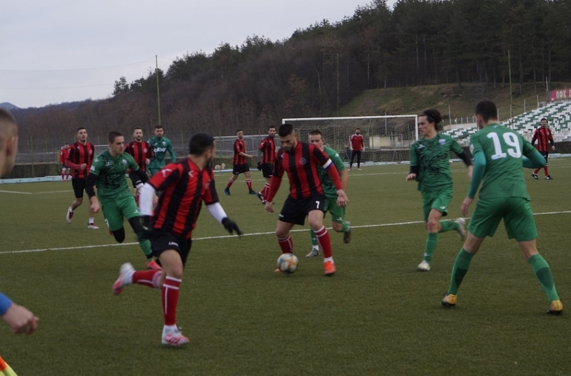 Третодивизионният "Локомотив" (Мездра) записа втора поредна победа в зимните контроли