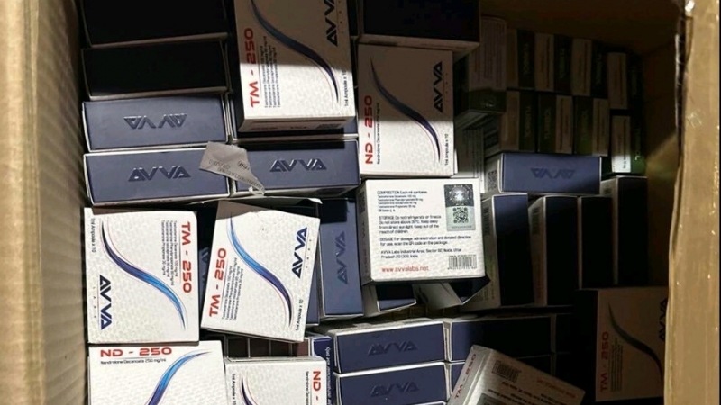 Разбиха схема за търговия с лекарства Двама души са арестувани