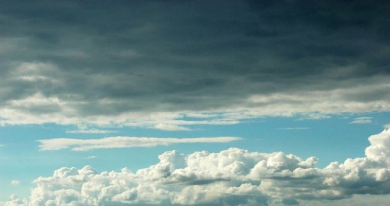 Слънчев понеделник но на места със слаби валежи ни очаква