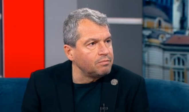 Заместник председателят на Има такъв народ ИТН Тошко Йорданов изрази надежда Конституционният съд да възстанови