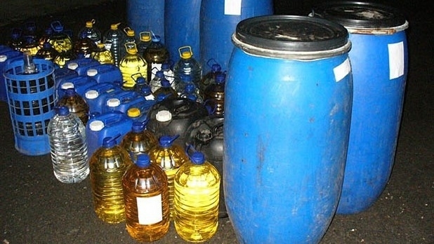 Ченгета и митничари иззеха близо 500 литра контрабанден алкохол от