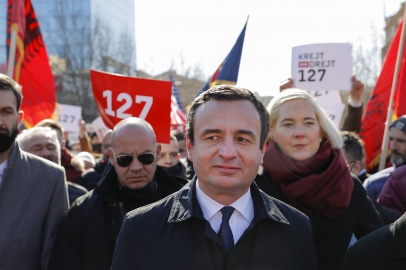 Косово е с нов премиер Парламентът одобри Албин Курти от