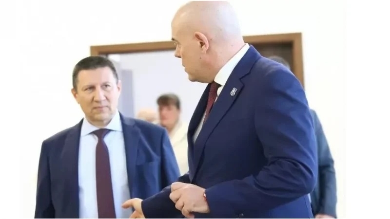 Заместник главният прокурор Борислав Сарафов е подал сигнал срещу главния прокурор