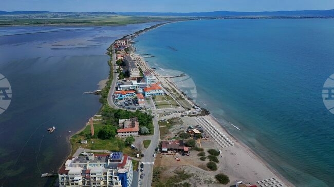 Днес ще остане горещо с максимални температури между 35 и