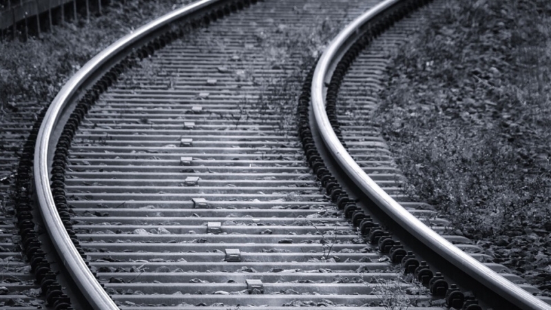 Два курса на пътническия влак по направление Кърджали Димитровград