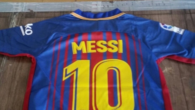 Над 675 000 детски артикули сред които играчки дрехи и