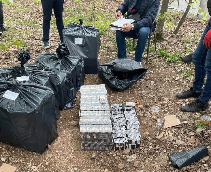 Вчера служители от Сектор Противодействие на икономическата престъпност при областната