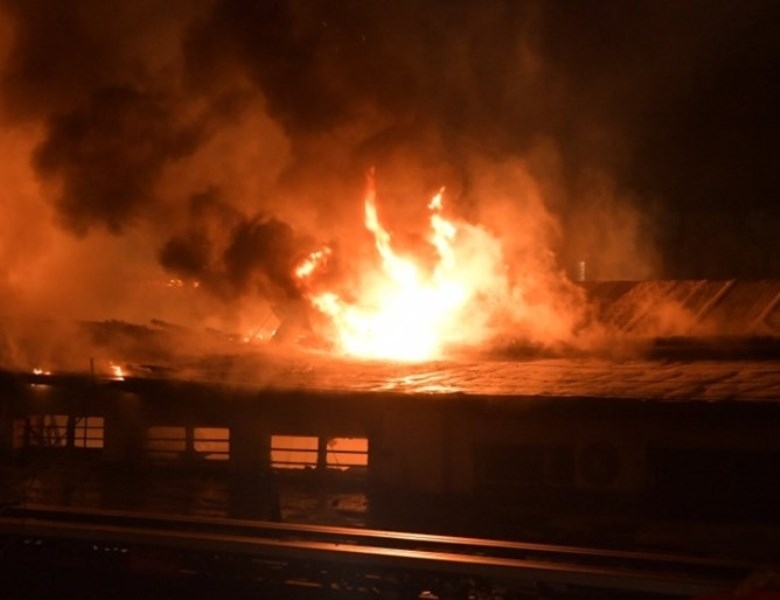 Пожар избухна на станция в берлинското метро. Четирима души са