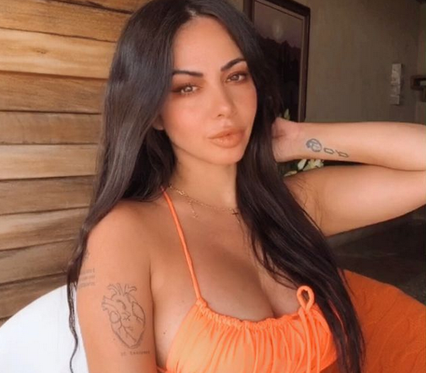 Химена Санчес е мексикански модел и спортен журналист Тя обича различни