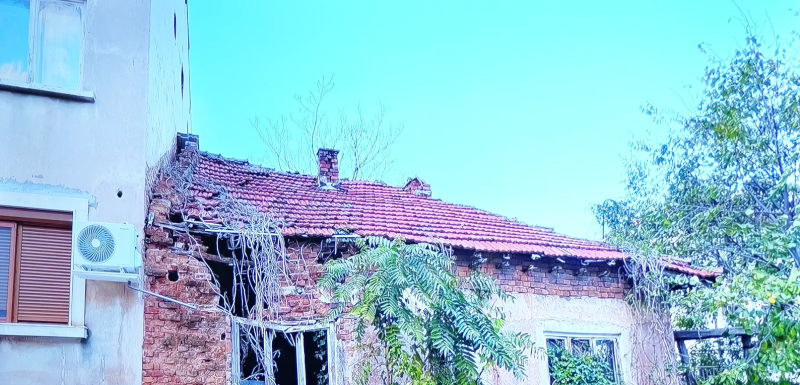 Рушащи се къщи тревожат жителите на Враца