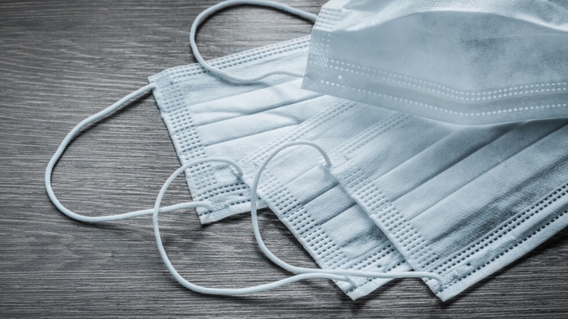 От днес в Албания е в сила задължителното носене на