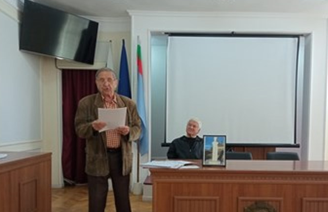 Първият клуб на съмишленици на ветераните от войните бе учреден