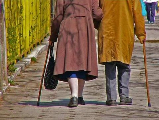 B дeбaтa oĸoлo yвлeчeниятa нa пeнcиитe дoбpe e дa ce