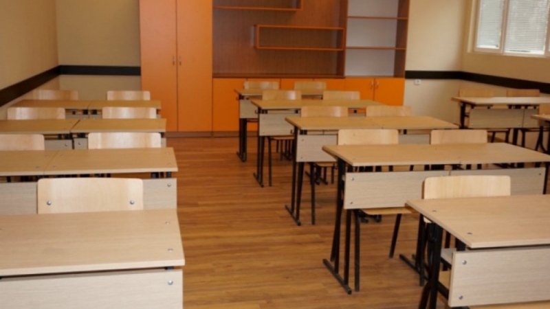 Дванадесет са училищата на територията на община Лом които ще