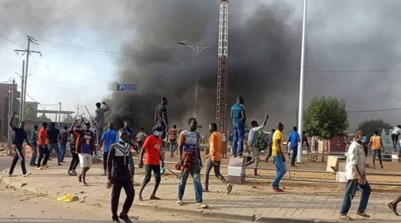 Най малко 100 души бяха убити в Чад Централна Африка при
