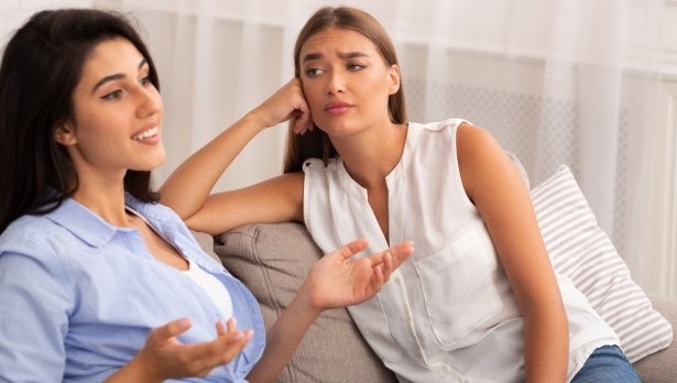 Всеки е срещал този вид човек който влиза в стаята