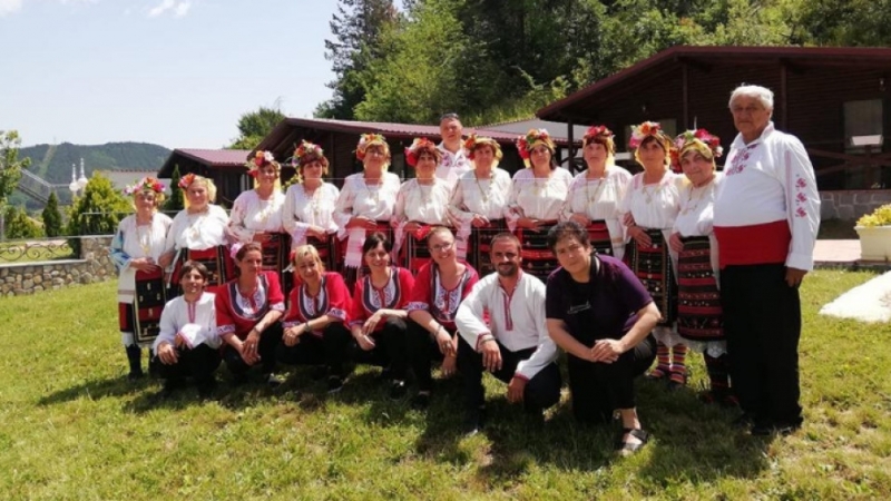 Танцуването на автентични хора от монтанското село Липен е включено в националната