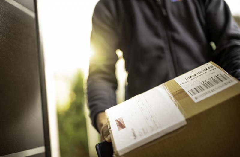 От 2026 година за т нар малки пратки на стойност