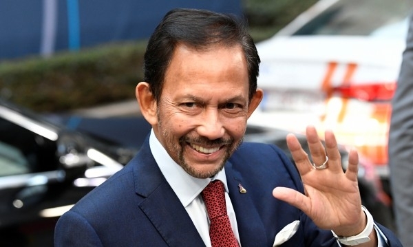 Султанът на Бруней заяви че е в сила мораториум върху