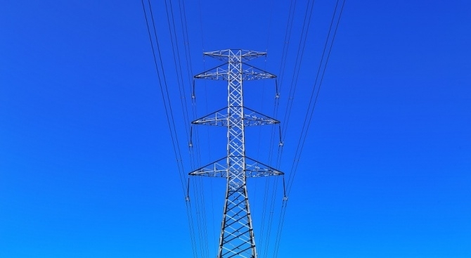 Националната електрическа компания е поискала близо 20 увеличение на тока