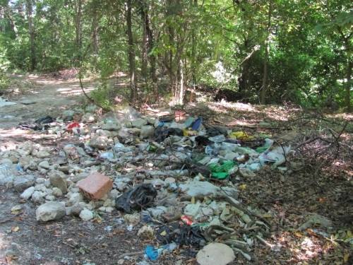 Труп на разложен мъж е намерен в парк Простор в