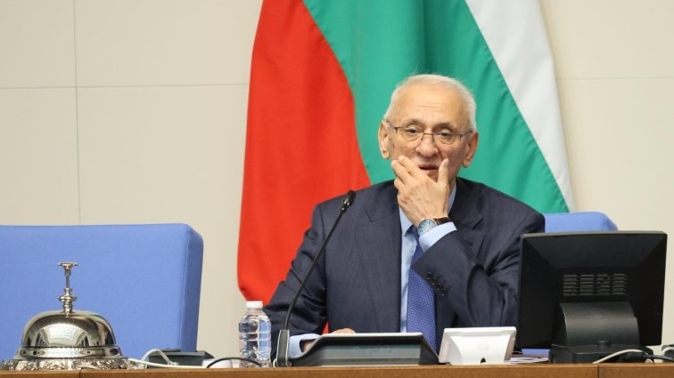 Мъката продължава: Пак нямаме председател на Народното събрание