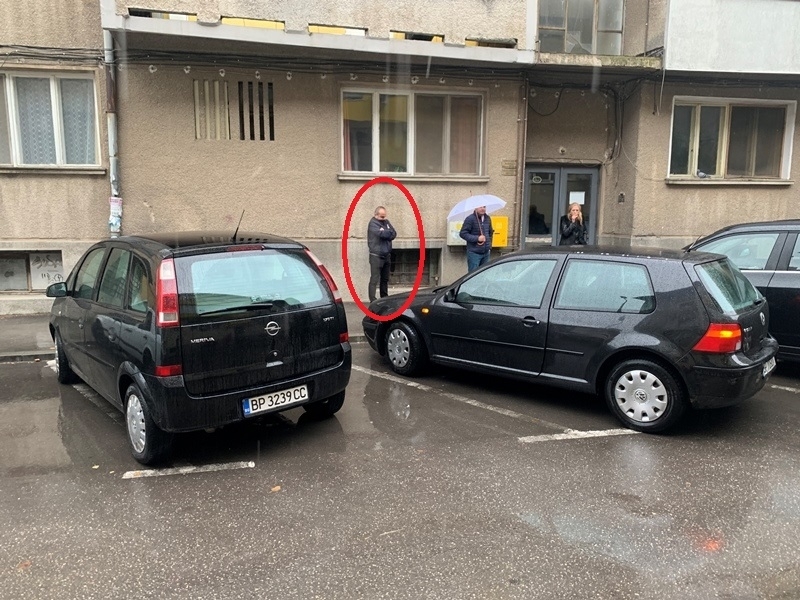 Главният редактор на врачанския вестник Конкурент Георги Александров познат на