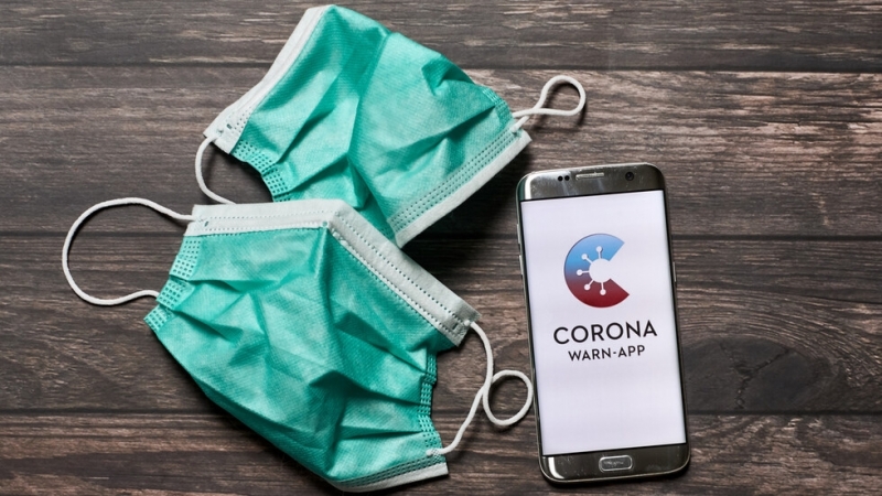 Властите в Лос Анджелис обявиха че въвеждат домашна изолация за