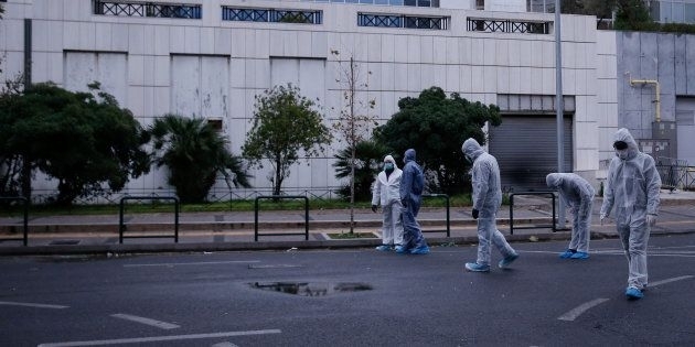 До Апелативния съд в Атина снощи е избухнала малка бомба