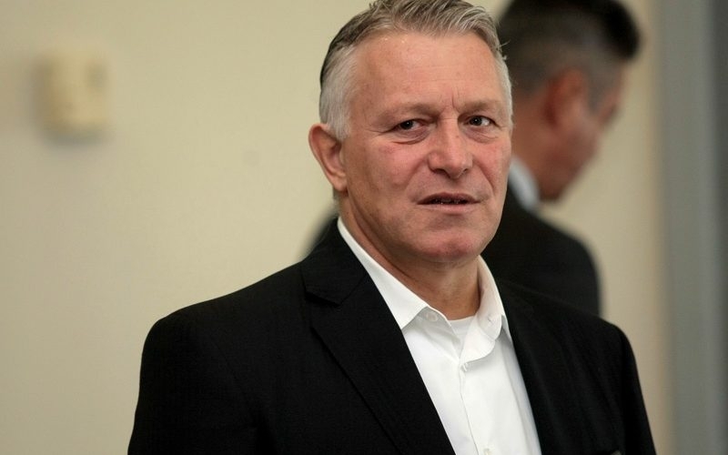 Големият въпрос е дали начина по който Слави Трифонов предложи