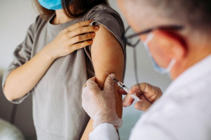 Испания е лидер във ваксинацията срещу COVID 19 сред основните страни