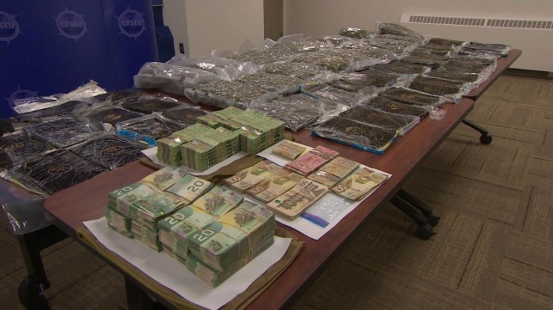 Испанската полиция е прехванала рибарски кораб превозващ приблизително 15 тона