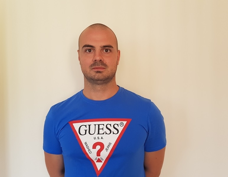 В редакцията на BulNews дойде бизнесменът Илия Петров от Бяла