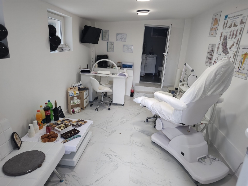 Първото студио за терапевтичен педикюр отвори врати във Враца научи