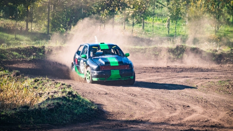 Тежка катастрофа е претърпял българският екипаж Никола Мишев Янаки Янакиев по