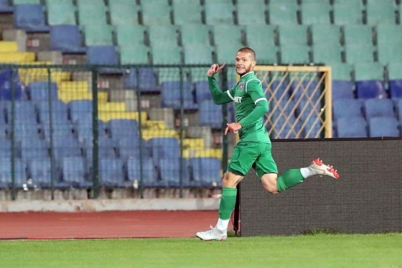 Нападателят на Ботев Враца Юлиан Ненов претърпя операция на десния