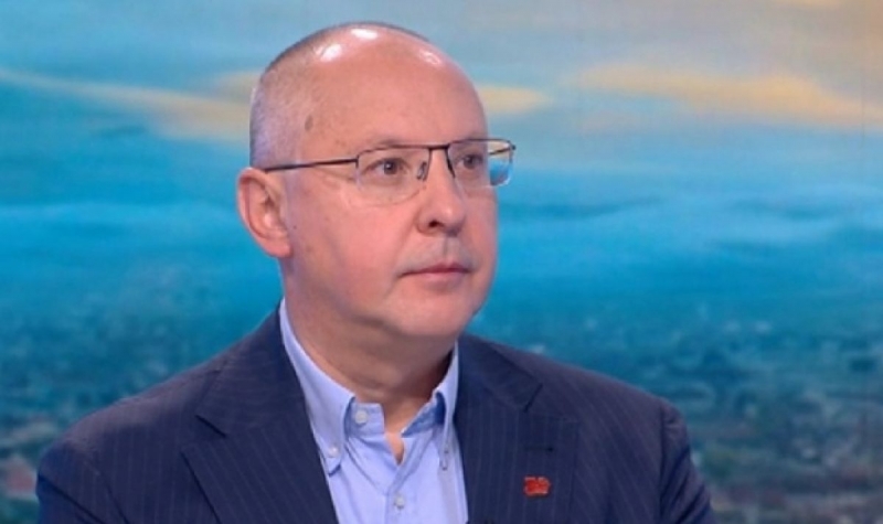 Корнелия Нинова трябва да подаде оставка защото в противен случай