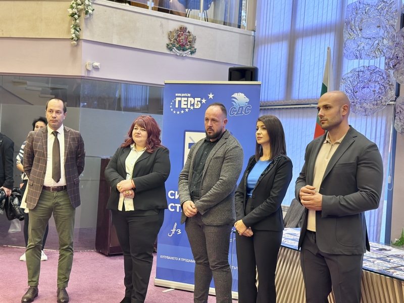 Знаем как се надграждат важните политики в сектор Образование и