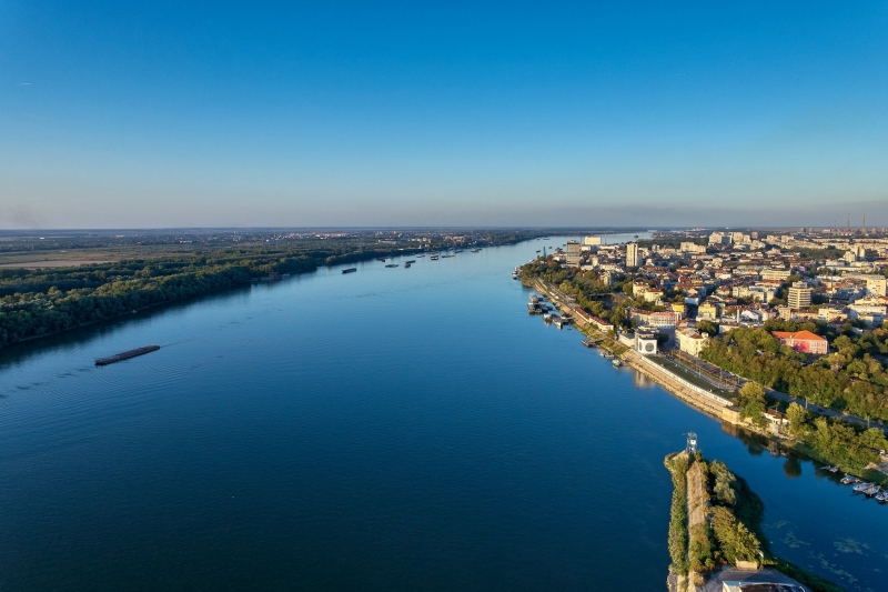 Продължава денонощното следене на нивото на река Дунав заради повишаването