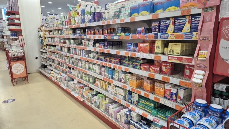 КЗК започна задълбочено проучване на сделка за придобиване 47 аптеки