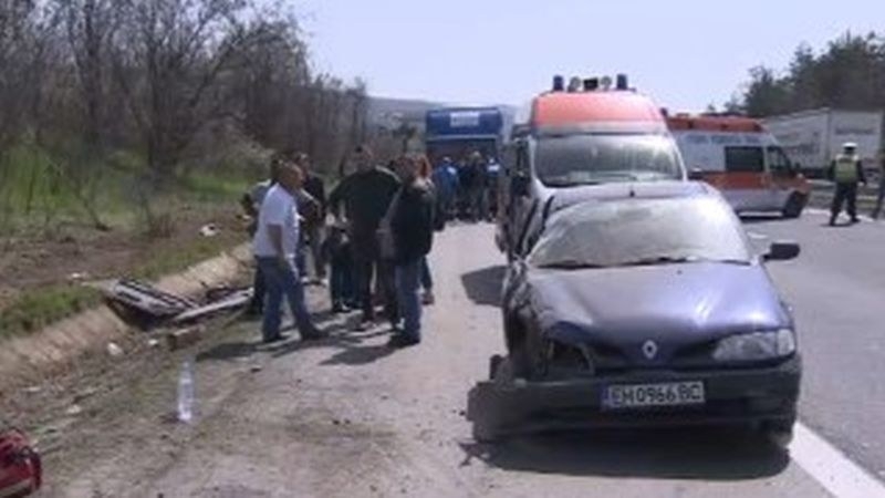 Полицията задържа шофьорката на лекия автомобил предизвикал катастрофата на магистрала Тракия 29 годишна