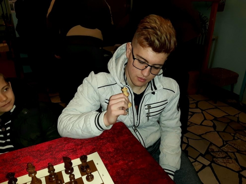 Нова победа прибави към актива си младият шахматист от Монтана