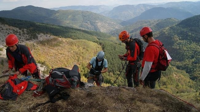 След изключително сложна акция продължила повече от 16 часа обединените