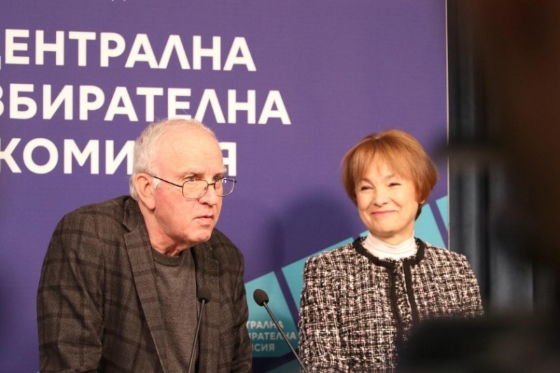 11 013 машини ще се използват за предстоящите избори на