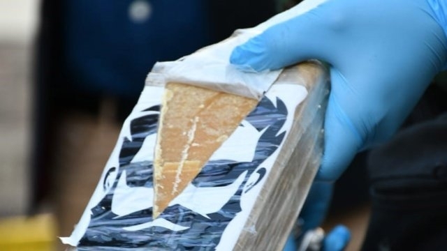 ГДБОП задържа двама в Кюстендил за международен трафик на половин