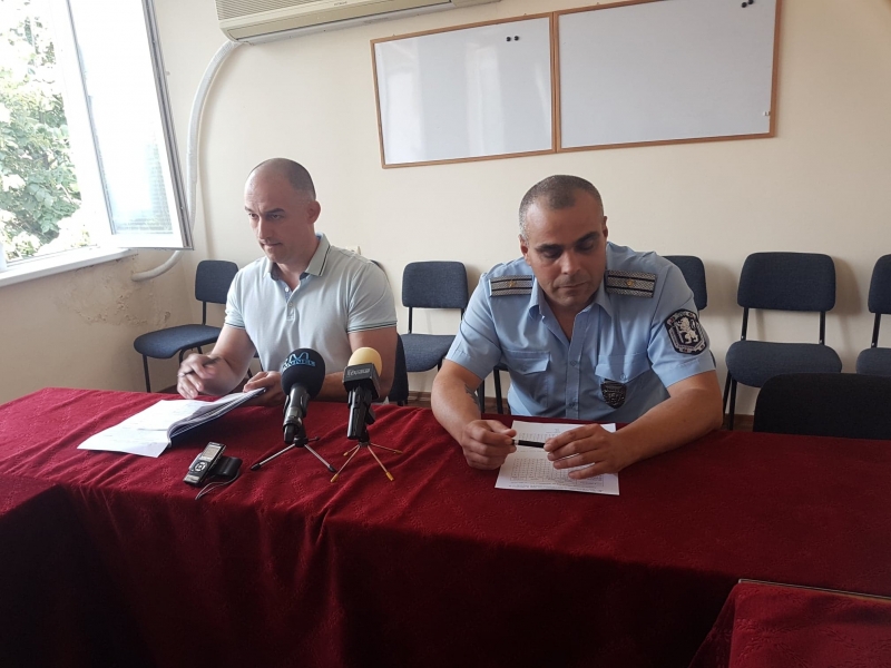 Началникът на отдел „Охранителна полиция“ във Враца Атанас Петков наистина