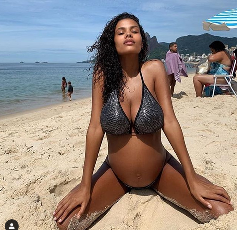 Тина Кунаки - бременната съпруга на Венсан Касел и една фотосесия без дрехи /снимки/