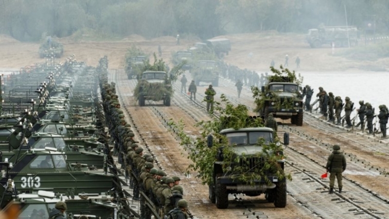 Украинският президент Володимир Зеленски заяви че Русия изпраща нови войски