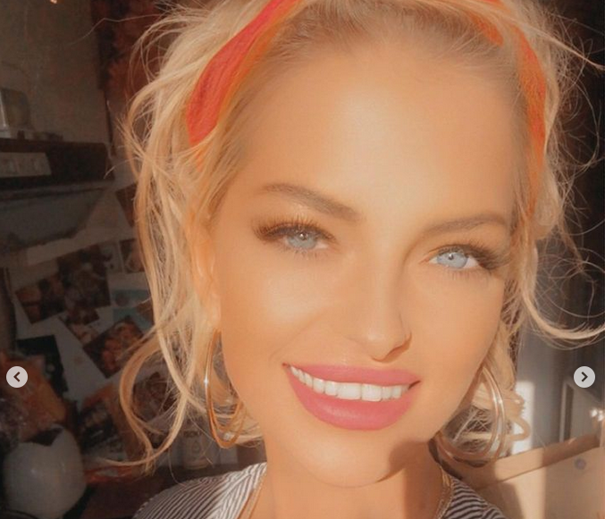 За първи път аристократка позира за известното еротично списание Плейбой