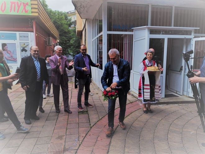 Пенсионерите в Монтана посрещат празника на града в обновен клуб